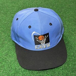 Vintage 90s Cleveland Cavaliers SnapBack Hat, Cavs Logo 7 Basketball NBA Cap